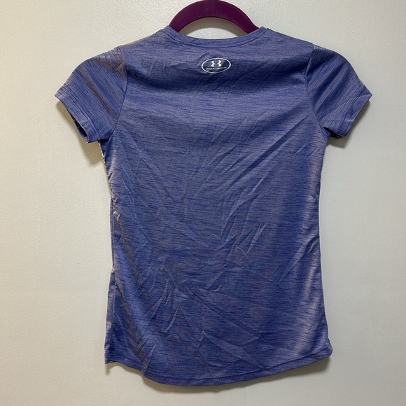 Girls Under Armour short sleeve shirt size M - Picture 2 of 3